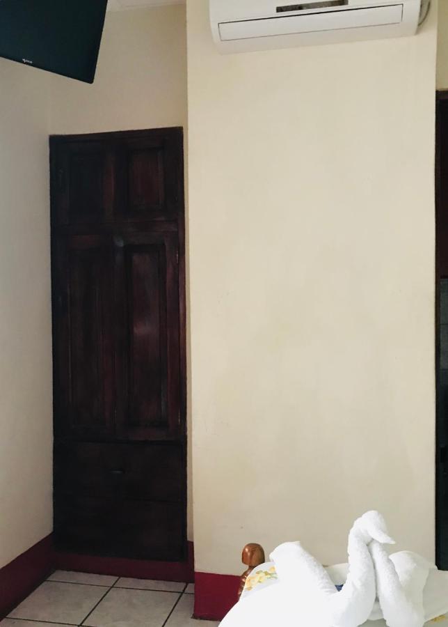 Hostal Brisas Y Olas San Juan del Sur Esterno foto
